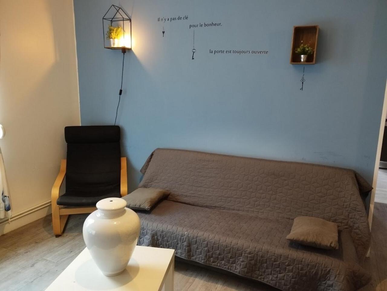 Le Grebe Apartment เลอเทรปอร์ ภายนอก รูปภาพ